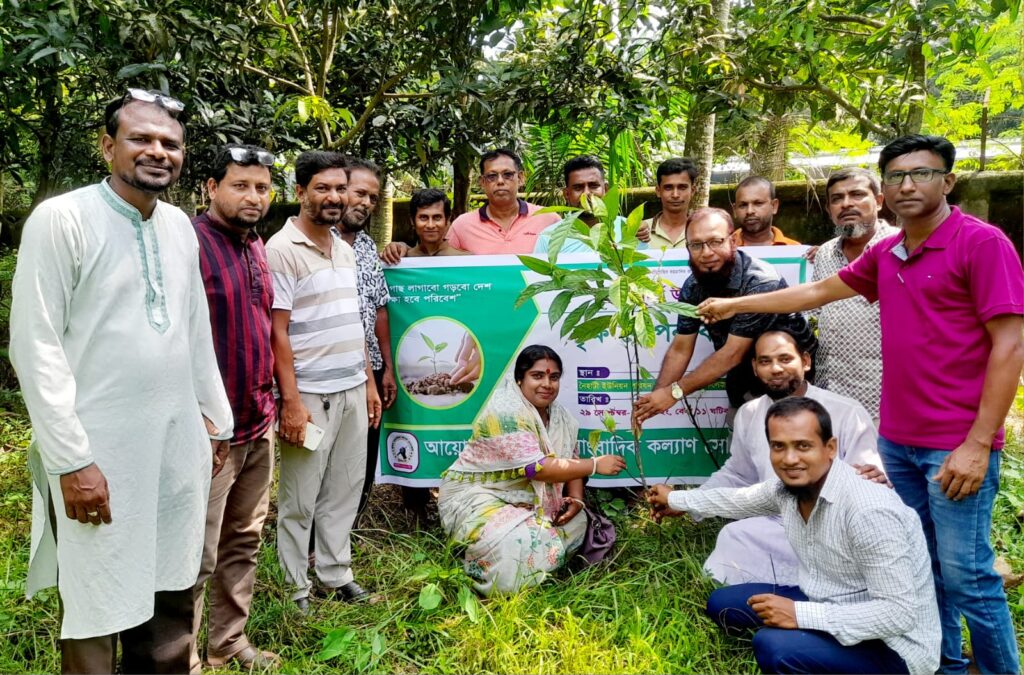 খুলনা সাংবাদিক কল্যাণ সোসাইটির বর্ষপূর্তি উপলক্ষে বৃক্ষরোপন