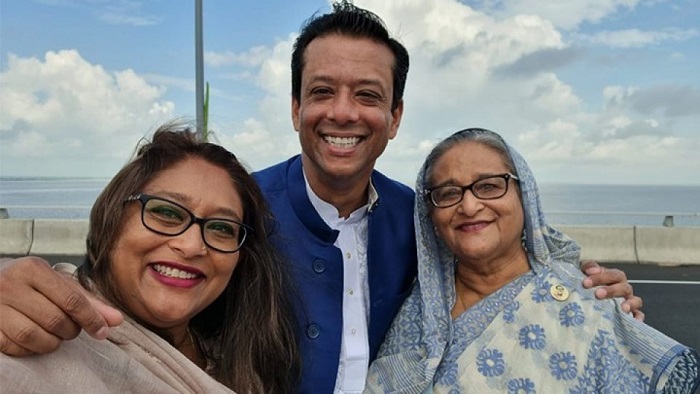 জয় ও পুতুলের ব্যাংক হিসাব জব্দ