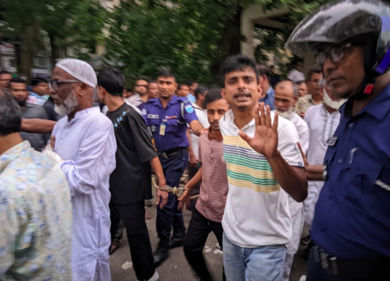 শরীয়তপুরে আ.লীগের ৩০ নেতাকর্মী কারাগারে