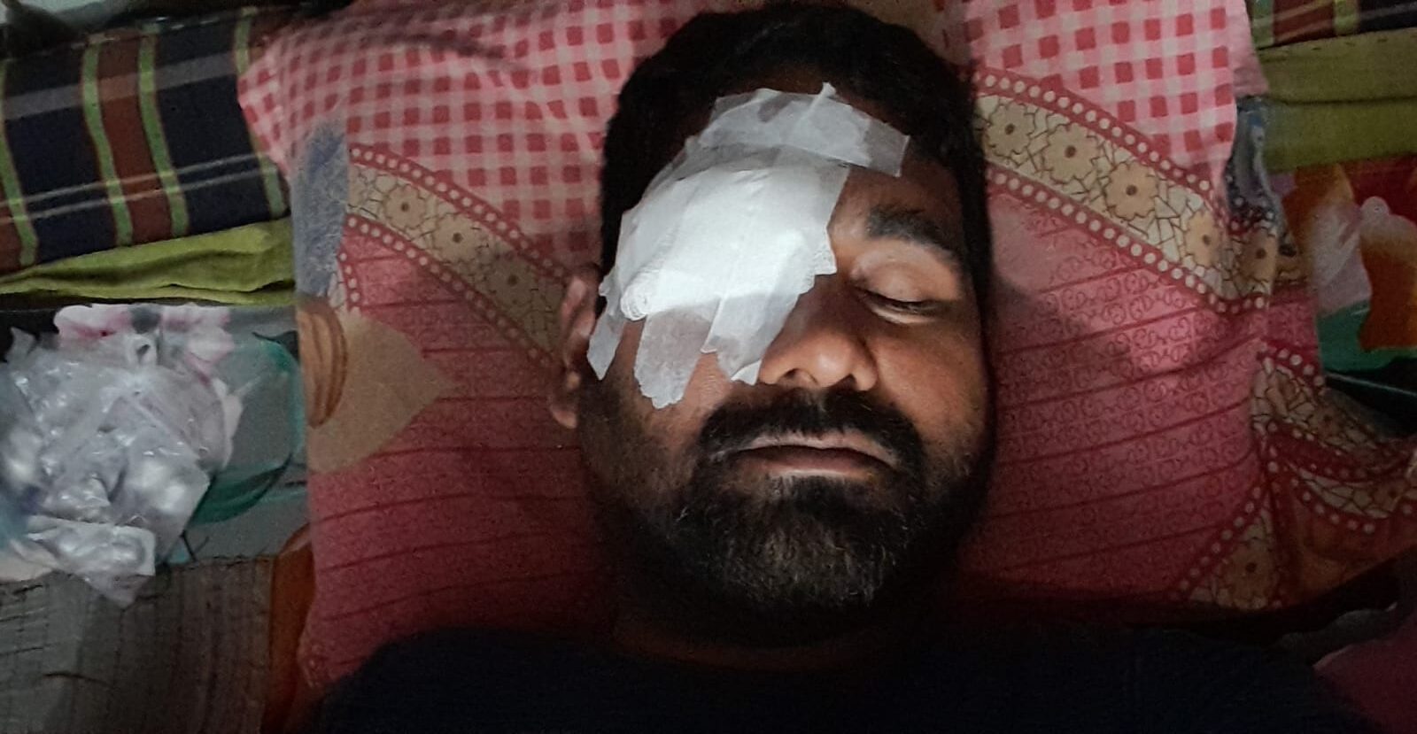 অল্পর জন্য বেঁচে গেলেন সাংবাদিক মিশন