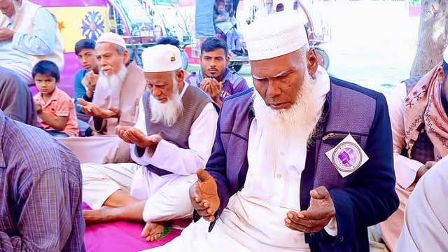 পলাশবাড়ীতে হাজী পুনর্মিলনী অনুষ্ঠান/২৫ অনুষ্ঠিত