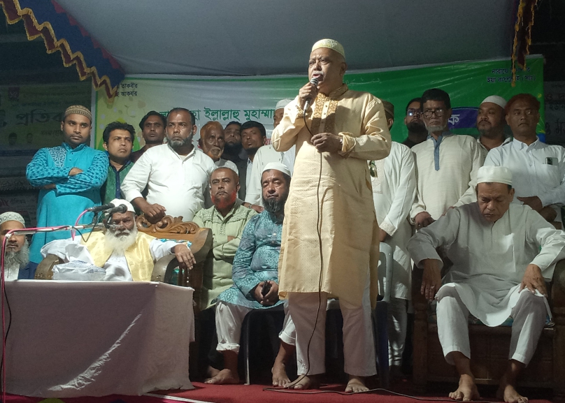 মেহেন্দিগঞ্জের লেংগুটিয়া দরবার শরিফের বার্ষিক ইছালে ছাওয়াব মাহফিল অনুষ্ঠিত