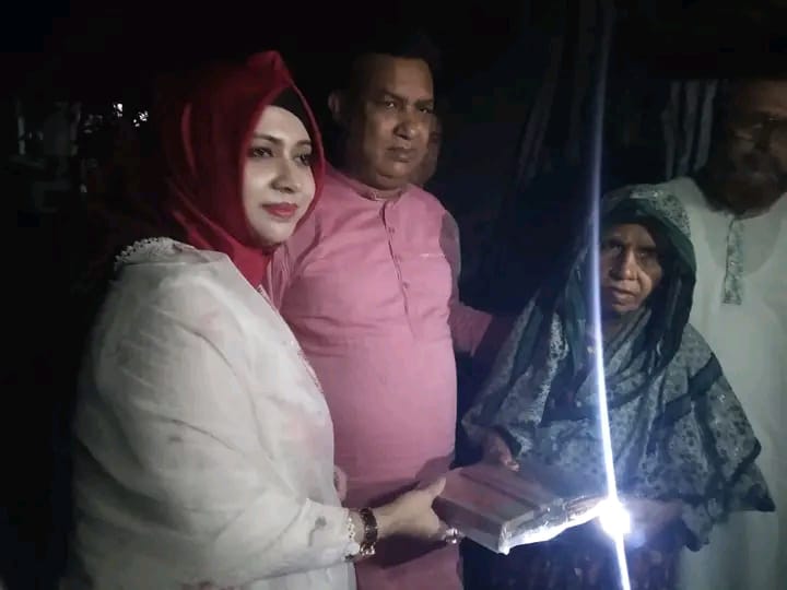 অসহায়দের মুখে হাসি ফোটালেন কে কে গ্রুপের চেয়ারম্যান শাহারুজ্জামান নিপা