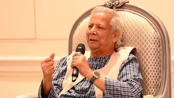 ঘুরে দাঁড়িয়েছে দেশের অর্থনীতি