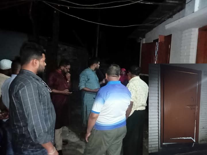 বরিশালে সাংবাদিক মাসুদ রানার বাসা-বাড়িতে হামলা