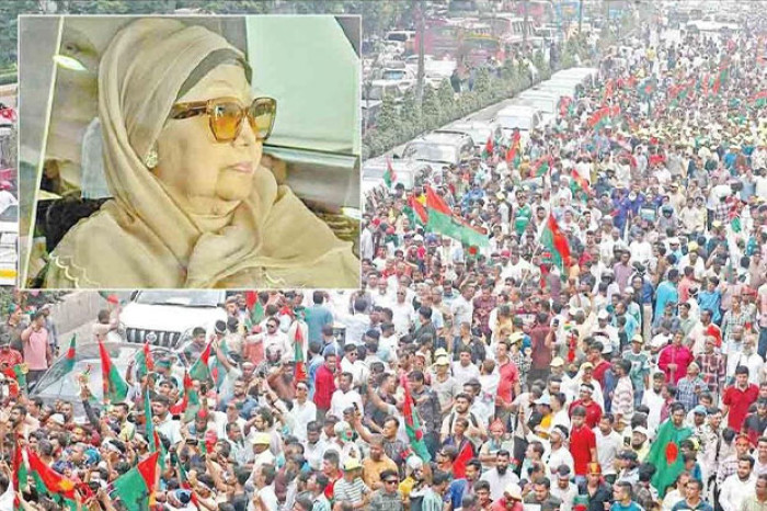 বেগম খালেদা জিয়ার রাজকীয় ফেরা