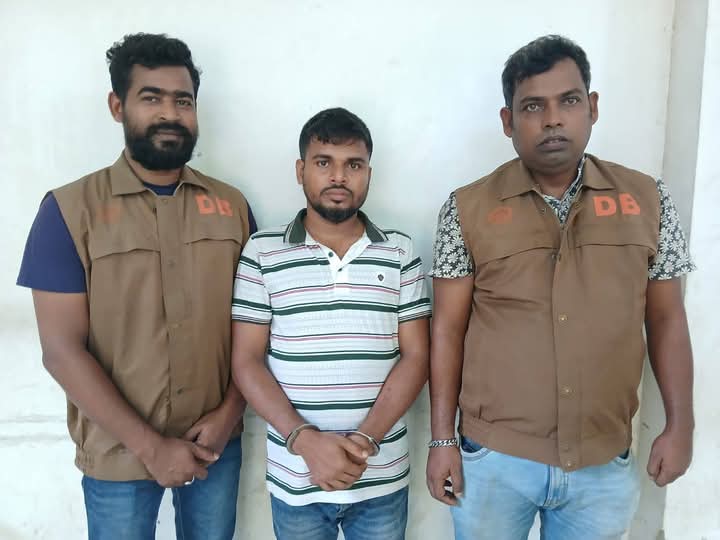 ফেনীতে ইয়াবাসহ মাদক ব্যবসায়ি গ্রেফতার
