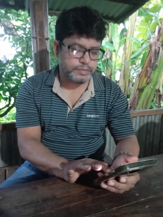 অতিরিক্ত লোভ, যা মানুষকে ধ্বংসের পথে ঠেলে দেয়