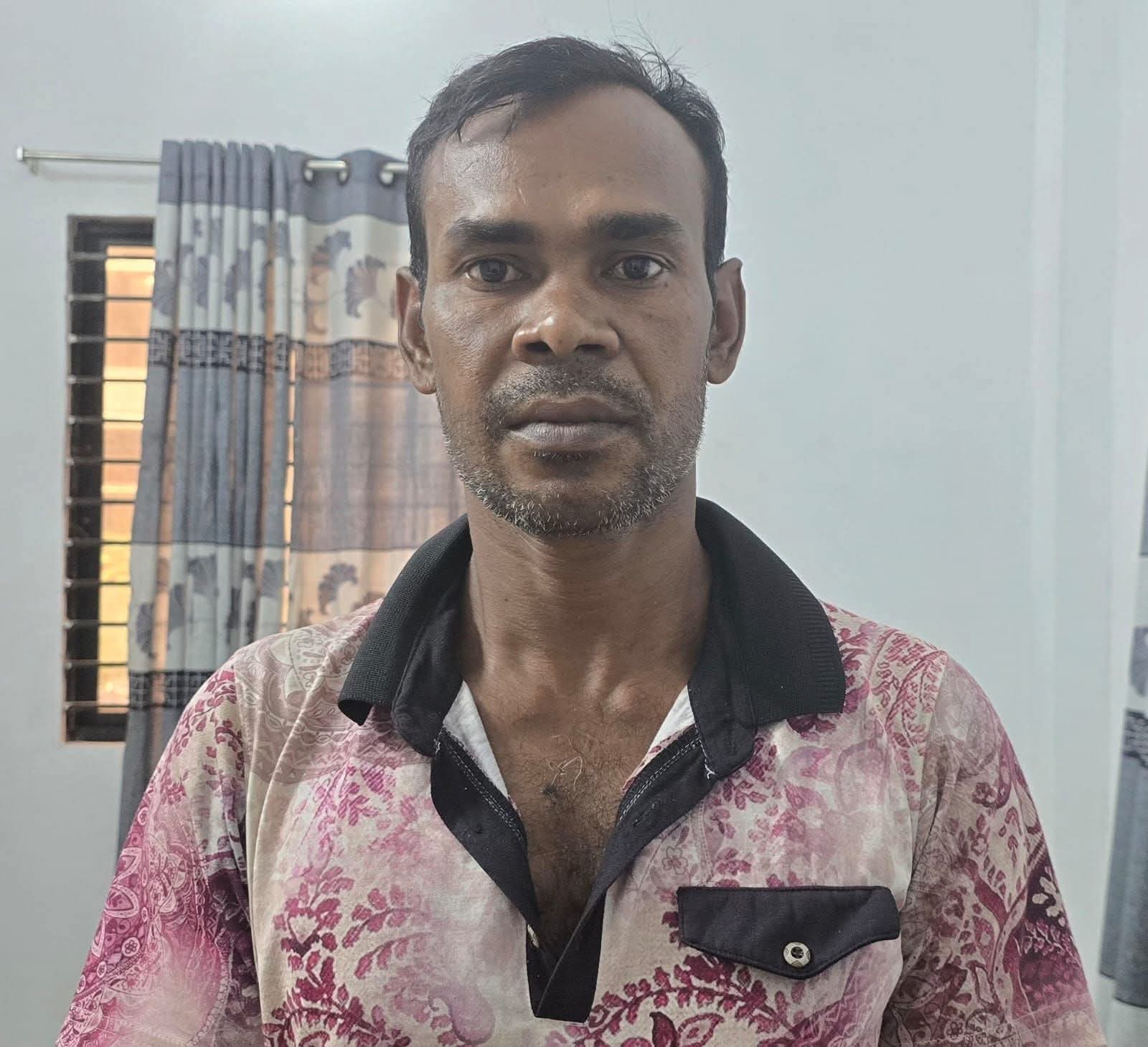 বগুড়ায় আদালতের নিরাপত্তা ভেদ করে পালালো জোড়া খুন ও ডাকাতি মামলার আলোচিত আসামি রফিকুল ইসলাম