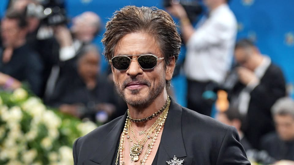 শাহরুখের প্রাইভেট জেট দেখতে কেমন?