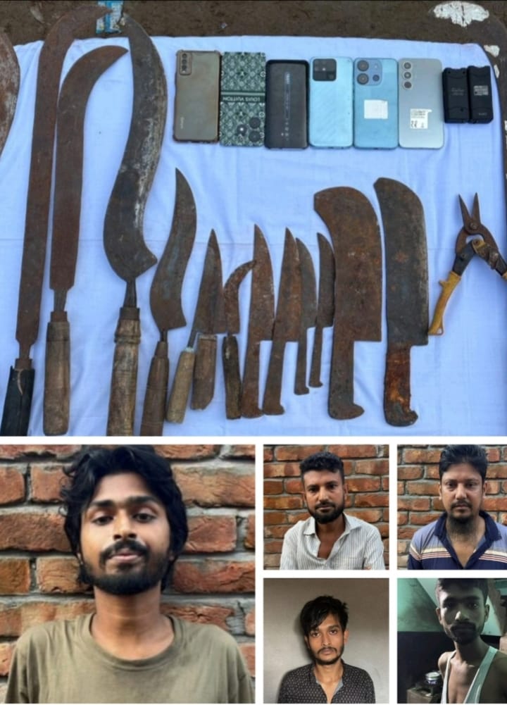 আশুলিয়ার ভাদাইল এলাকায় জামগড়া আর্মি ক্যাম্প সেনাবাহিনীর অভিযানে বিপুল পরিমাণ দেশীয় অস্ত্র সহ ৫ জন গ্রেফতার
