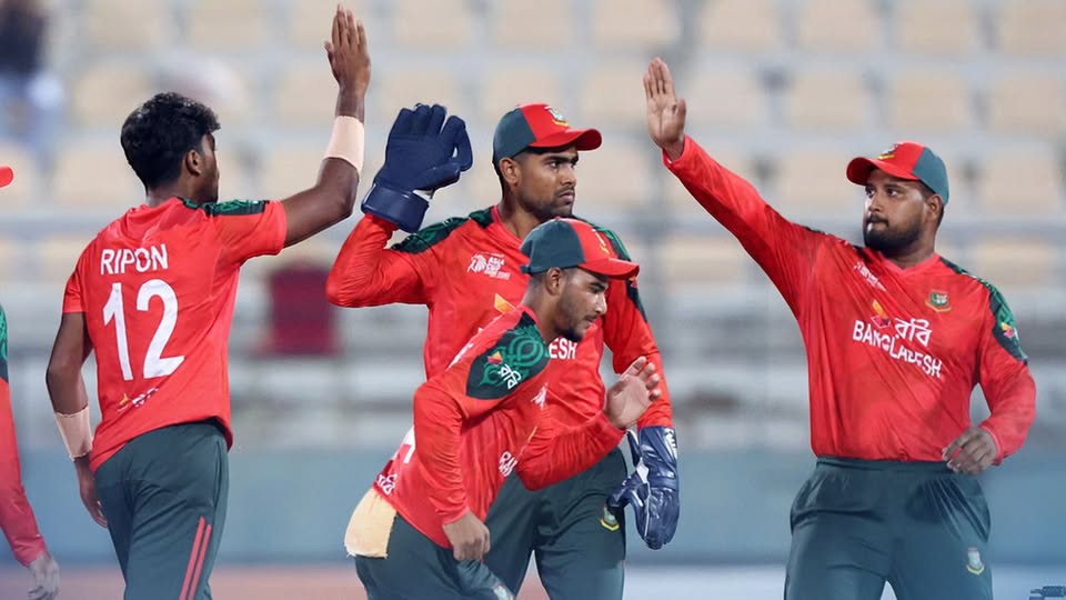 এশিয়া কাপের সেমিফাইনালে বাংলাদেশ: প্রতিপক্ষ ভারত