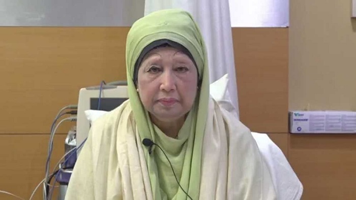 খালেদা জিয়াকে লন্ডনে নেয়ার সিদ্ধান্ত, আসছে এয়ার অ্যাম্বুলেন্স