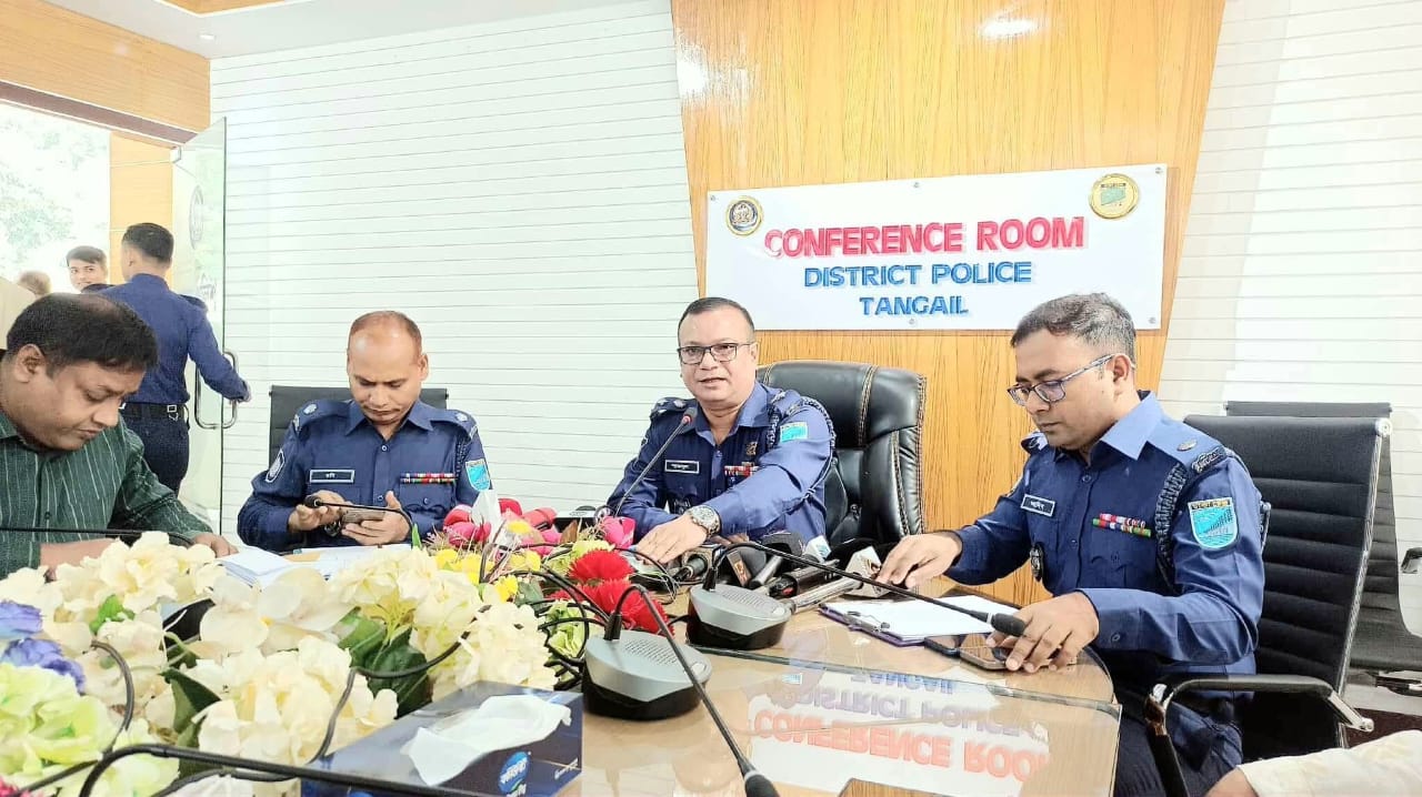 টাঙ্গাইলে নবাগত পুলিশ সুপারের সাথে সাংবাদিকদের মতবিনিময় সভা অনুষ্ঠিত