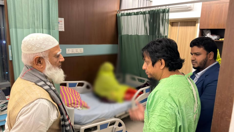 শহীদ ওসমান হাদির অসুস্থ মায়ের খোঁজ নিলেন আমীরে জামায়াত
