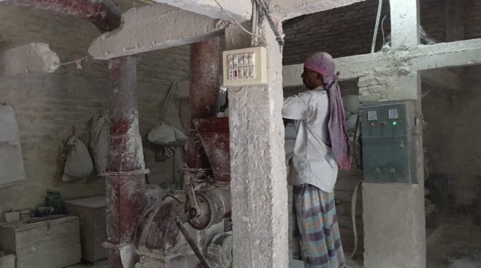 গাজীপুরে আবাসিক এলাকায় অবৈধ চিনামাটির ডাস্ট কারখানা: ঝুঁকিতে জনস্বাস্থ্য