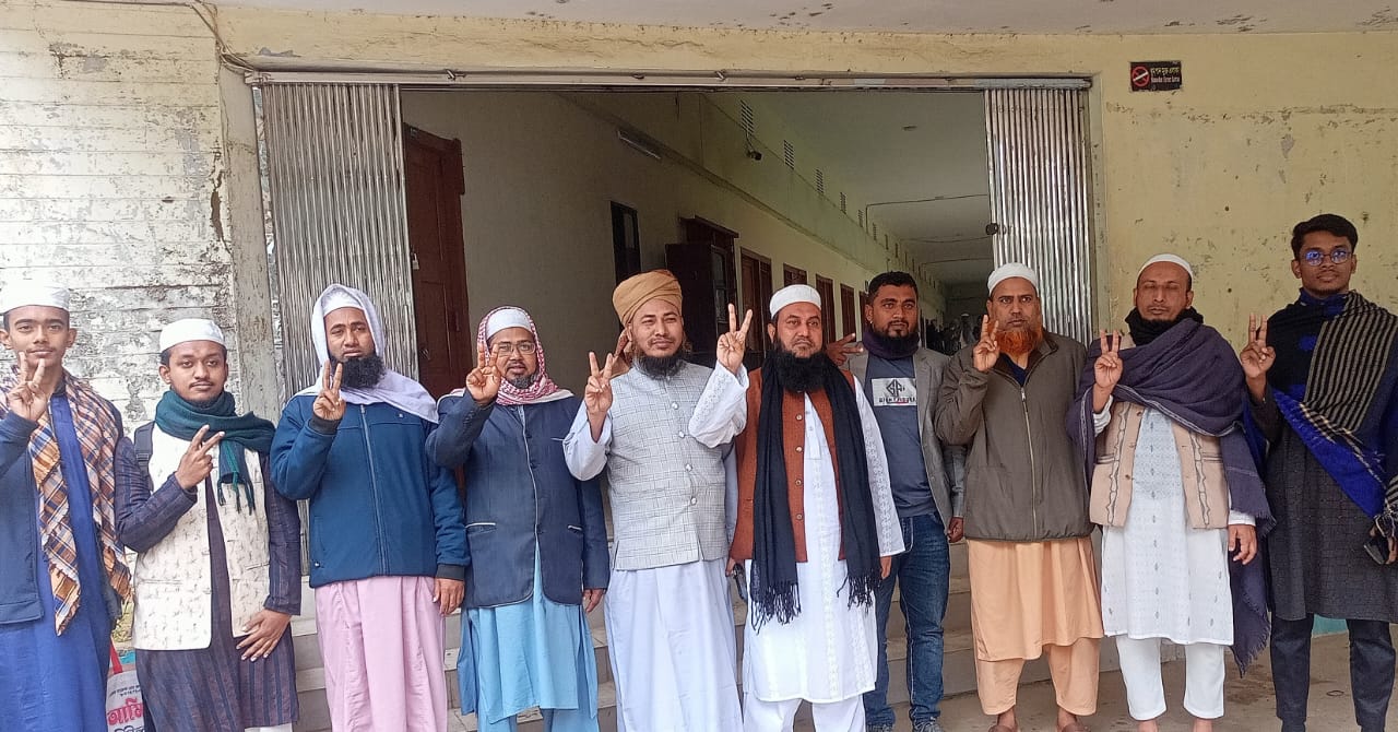 কুমিল্লা-১ আসনে বৈধতা পেলেন খেলাফত মজলিসের প্রার্থী মাওলানা সৈয়দ আব্দুল কাদের জামাল