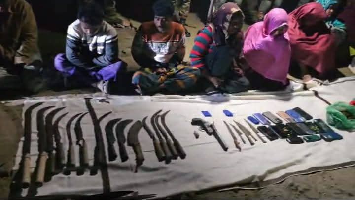 নগরকান্দায় অবৈধ অস্ত্র ও মাদক উদ্ধার