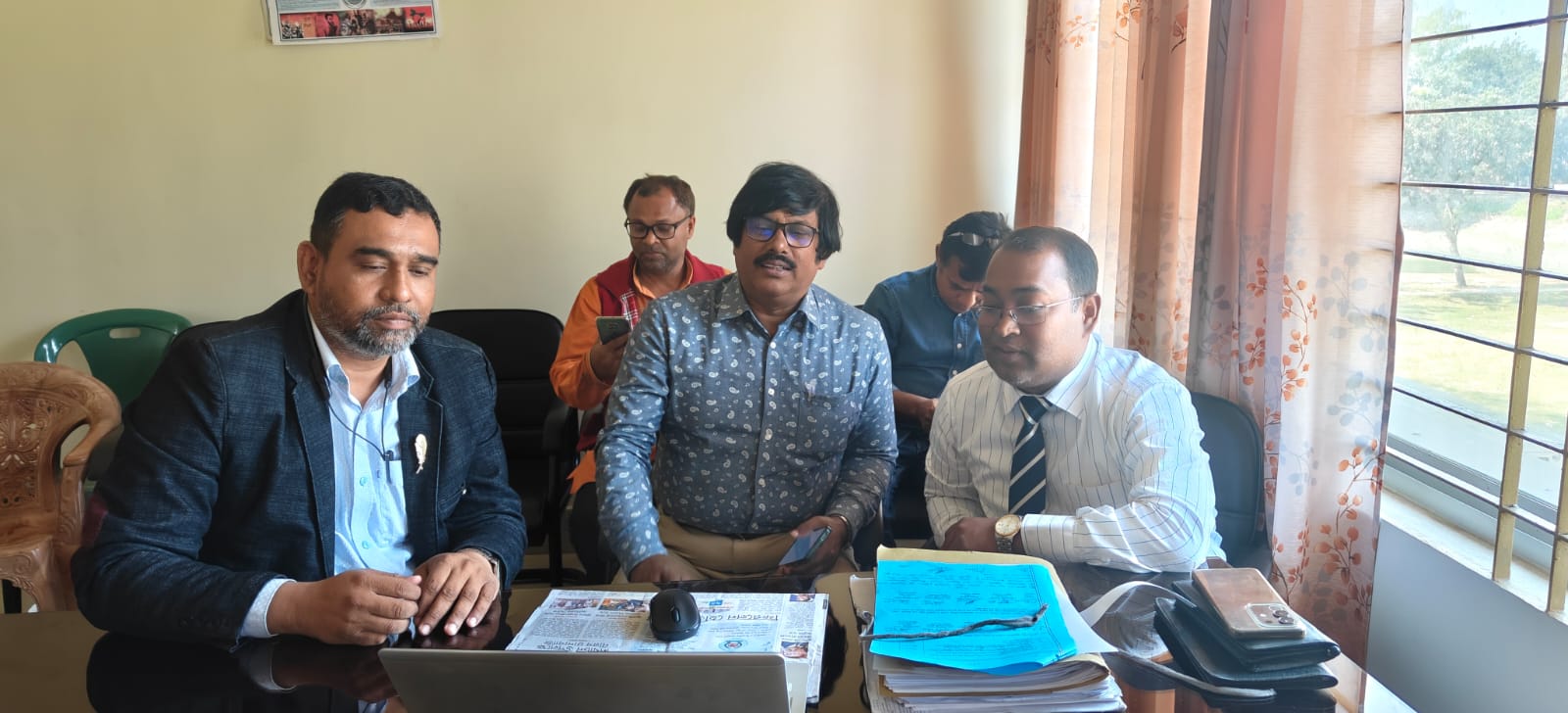 কাজিপুরে ই টেন্ডারের লটারি উদ্বোধন