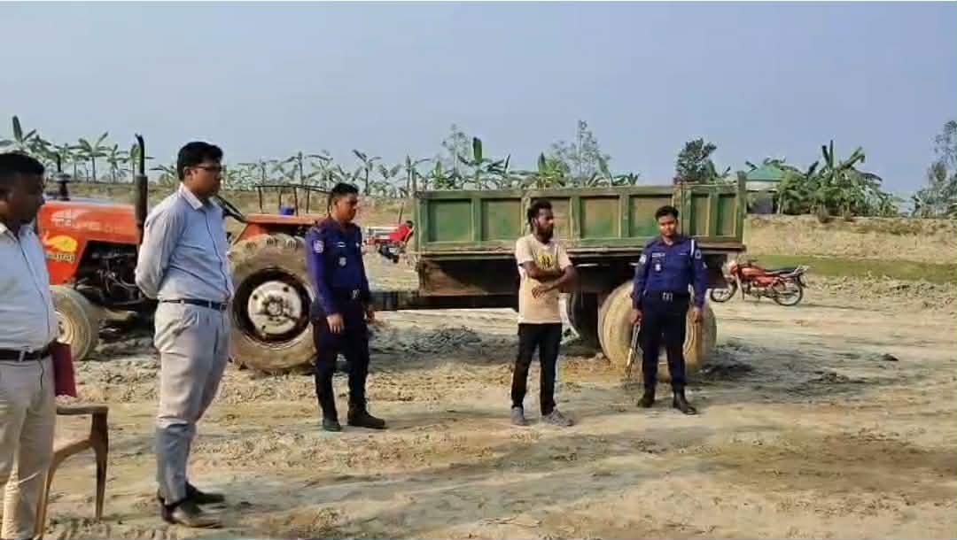 তাড়াশে ড্রাম ট্রাকসহ ভেকু জব্দ, ৫ লক্ষ টাকা জরিমানা