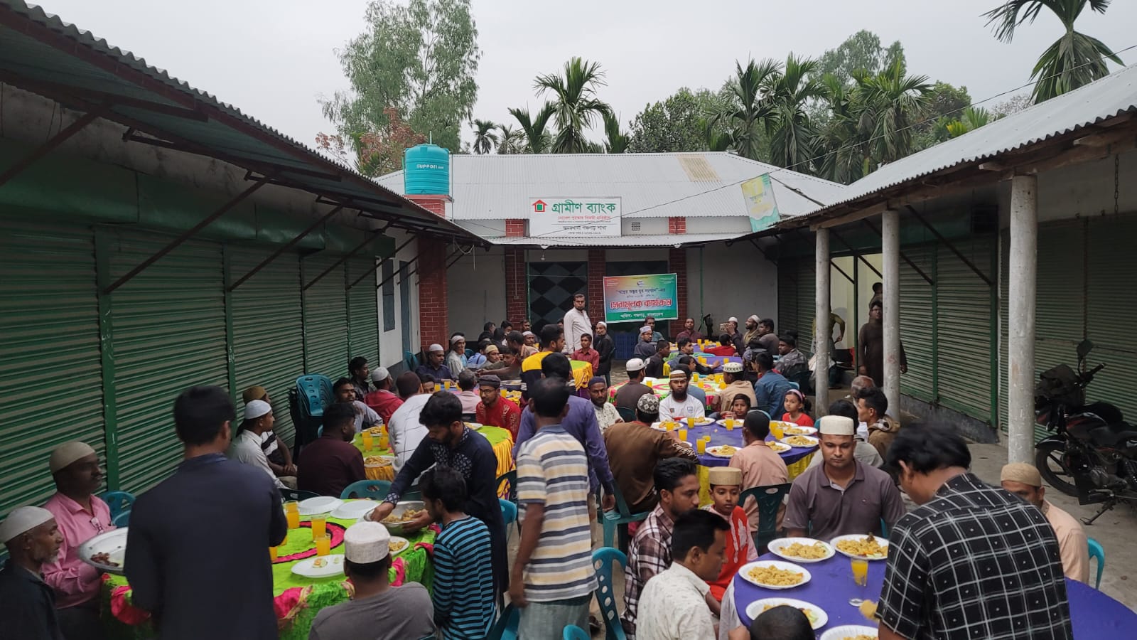 স্বপ্নের অংকুর যুব সংগঠনের উদ্যোগে ইফতার মাহফিল অনুষ্ঠিত