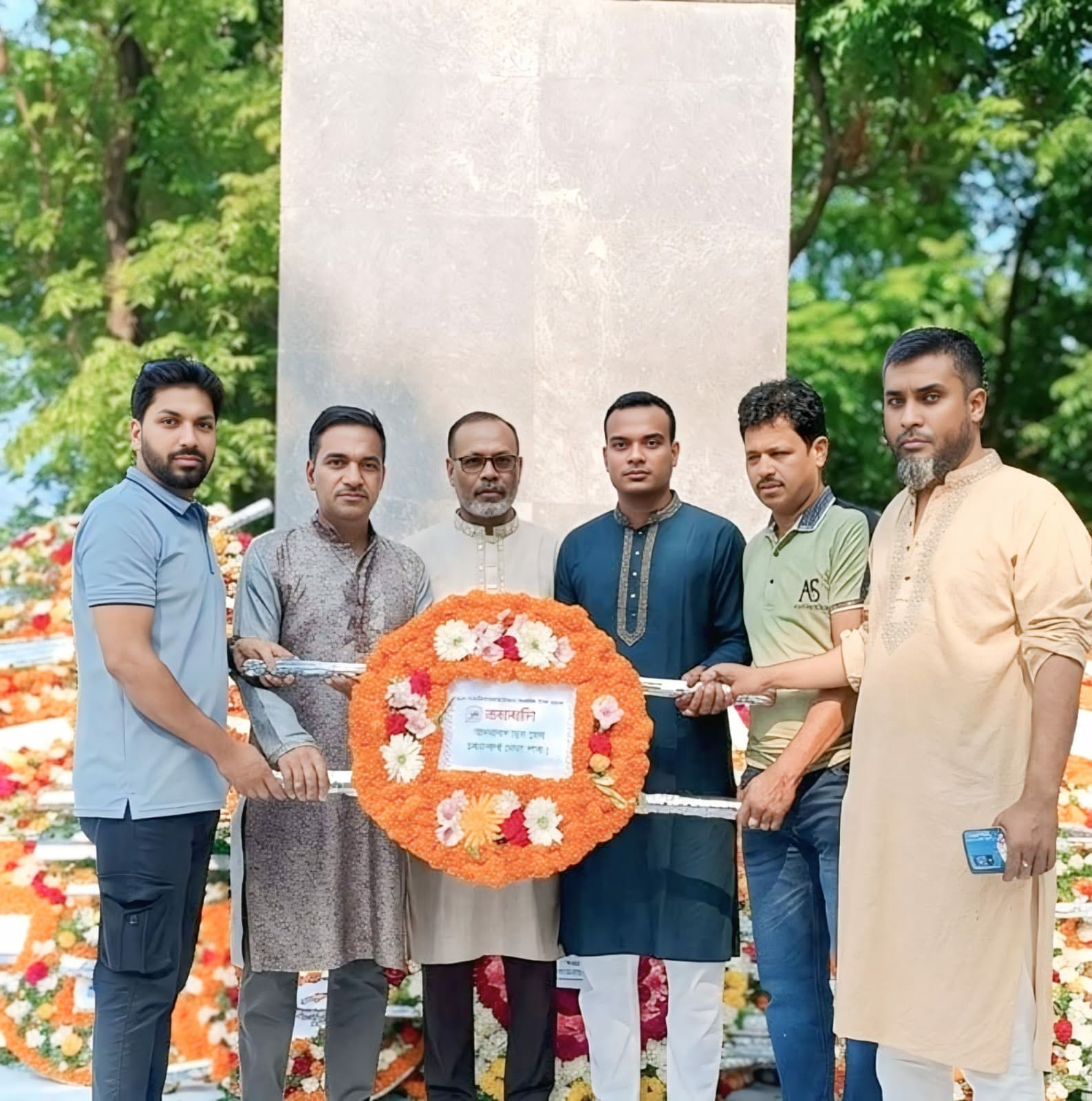 বাংলাদেশ প্রেস ক্লাব নেত্রকোনার উদ্যোগে মহান স্বাধীনতা দিবসে শ্রদ্ধাঞ্জলি অর্পণ