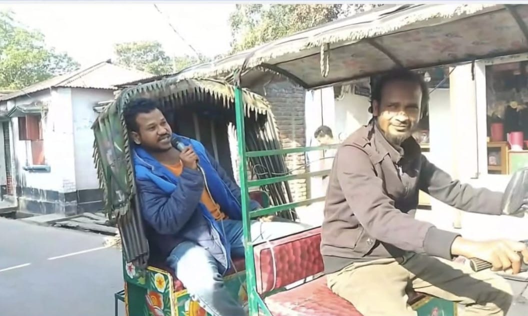 মাদক ছাড়ার ঘোষণা দিয়ে নিজেই মাইকিং করলেন যুবক