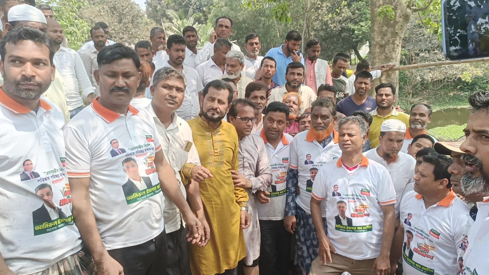 বেলকুচিতে মাসব্যাপী খাল-বিল ও নদী-নালা পরিষ্কার কর্মসূচির উদ্বোধন