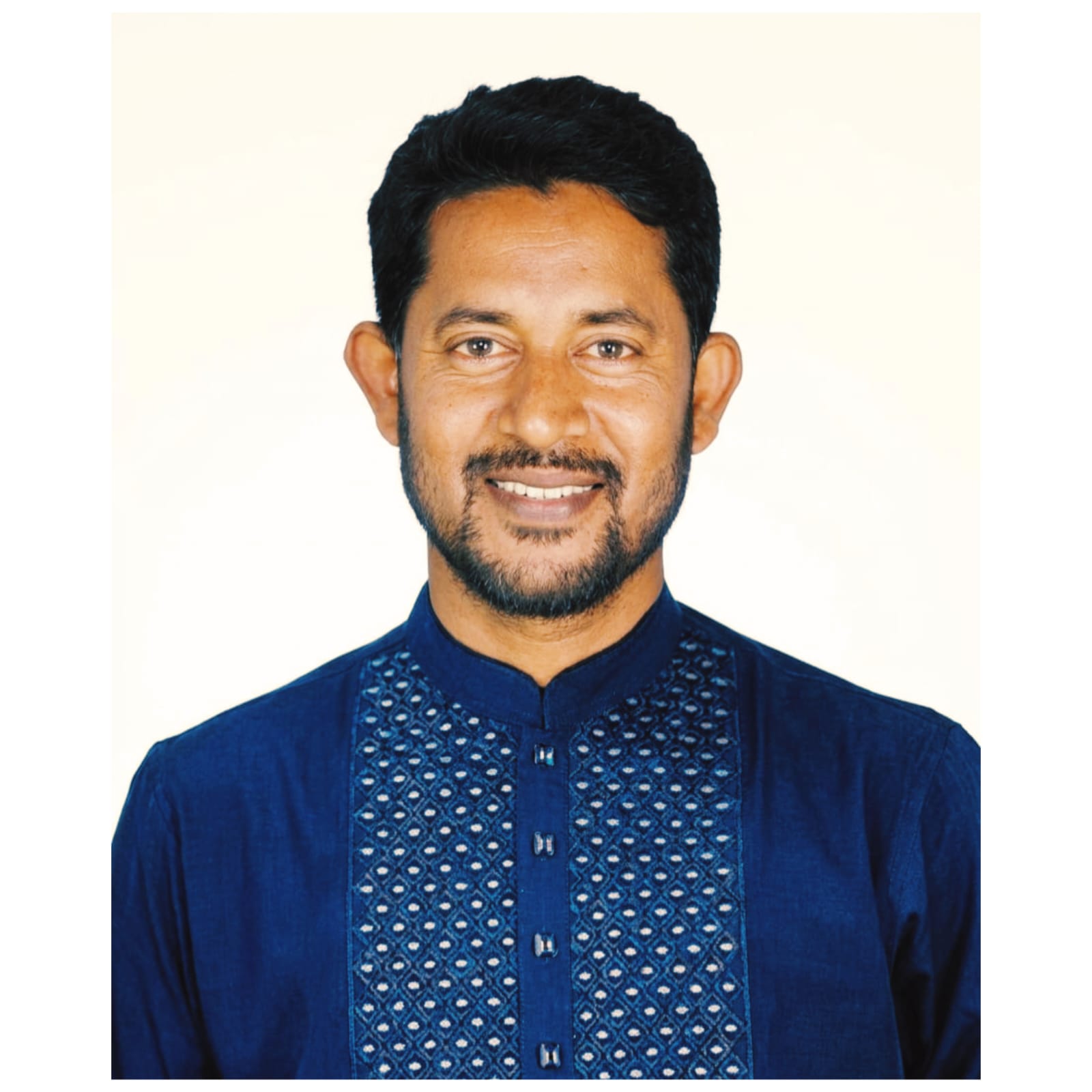 দিঘলিয়া ইউনিয়নের ৮ নং ওয়ার্ডের আসন্ন ইউনিয়ন পরিষদের নির্বাচনে সদস্য প্রার্থী মোঃ আমিনুল শেখ (সাদ্দাম)