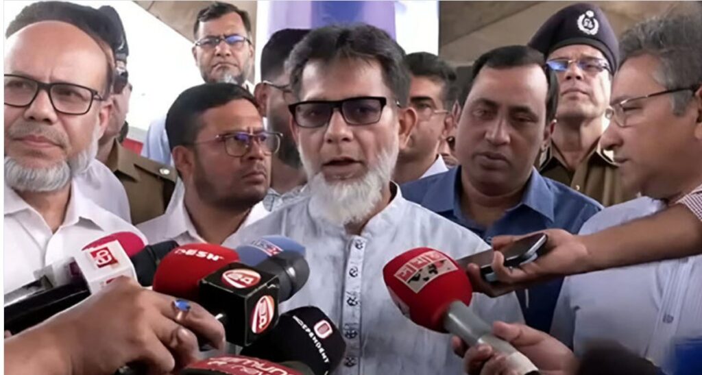 <span>চট্টগ্রামে রেল প্রতিমন্ত্রী / </span>অনলাইন টিকিটিং ব্যবস্থার দুর্বলতা সরকারের নজরে