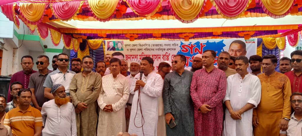 পাইকগাছায় নবনিযুক্ত জেলা পরিষদ প্রশাসক বাপ্পিকে গণসংবর্ধনা