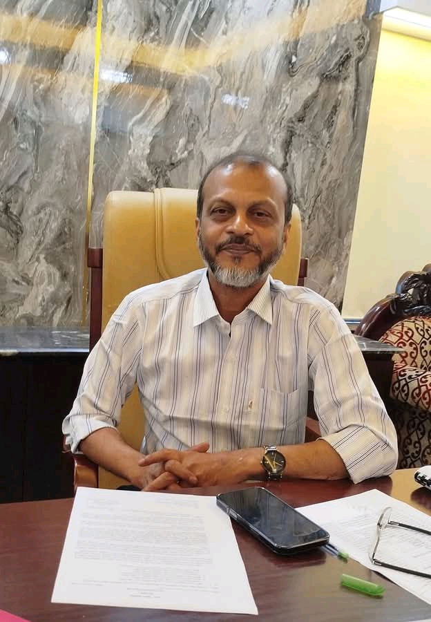 প্রথম কর্মদিবসেই সক্রিয় ভূমিকা: জেলা পরিষদে ব্যারিস্টার শেখ জাকির হোসেন