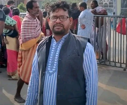 আধুনিক ইউ. পি. চেয়ারম্যান