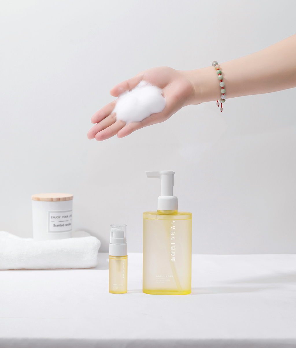 চুলের যত্নে ঘরেই তৈরি করুন রাসায়নিকবিহীন শ্যাম্পু