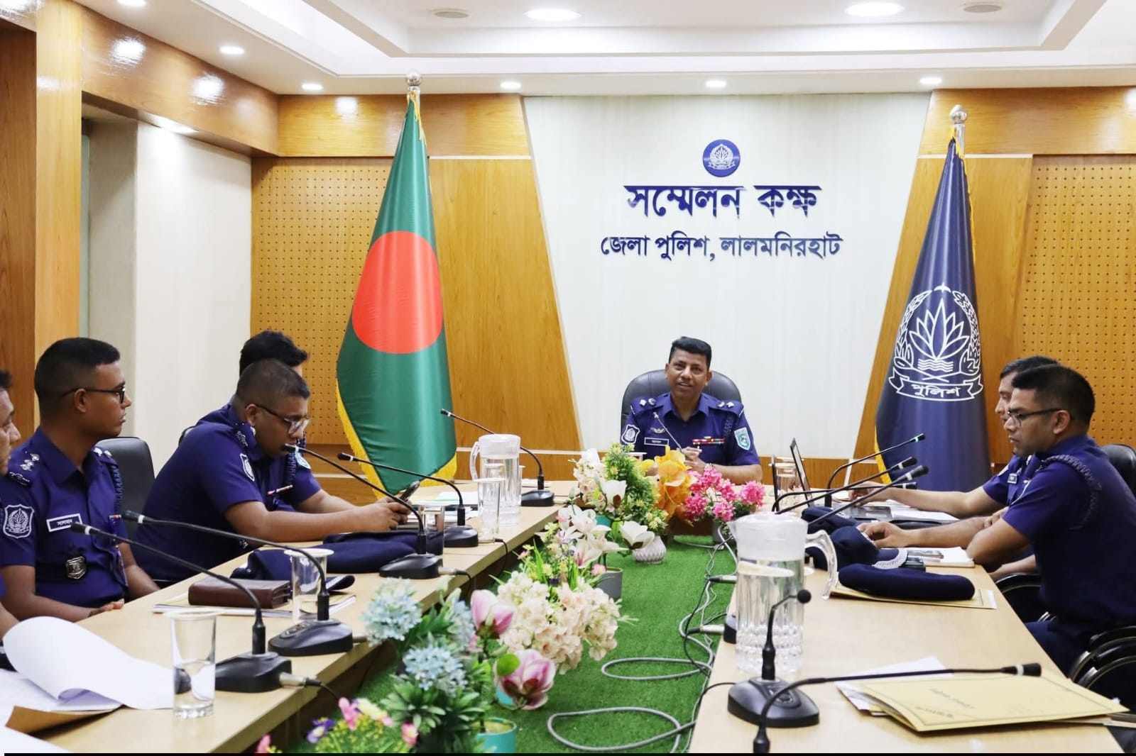 লালমনিরহাটে জেলা পুলিশের মাসিক অপরাধ পর্যালোচনা সভা অনুষ্ঠিত