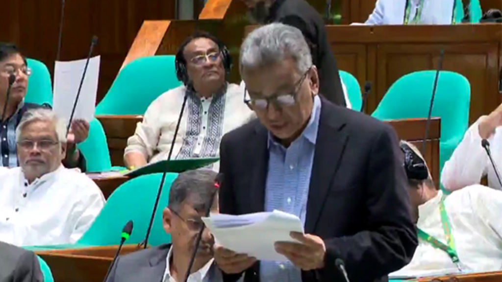 জ্বালানিতে অতিরিক্ত ৩৬ হাজার কোটি টাকা ভর্তুকি দিতে হতে পারে