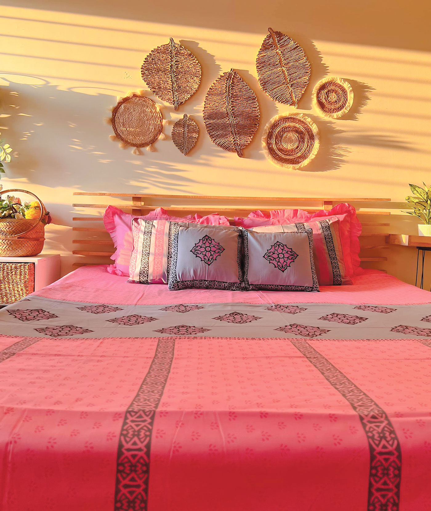 অন্দরে বৈশাখের সাজ